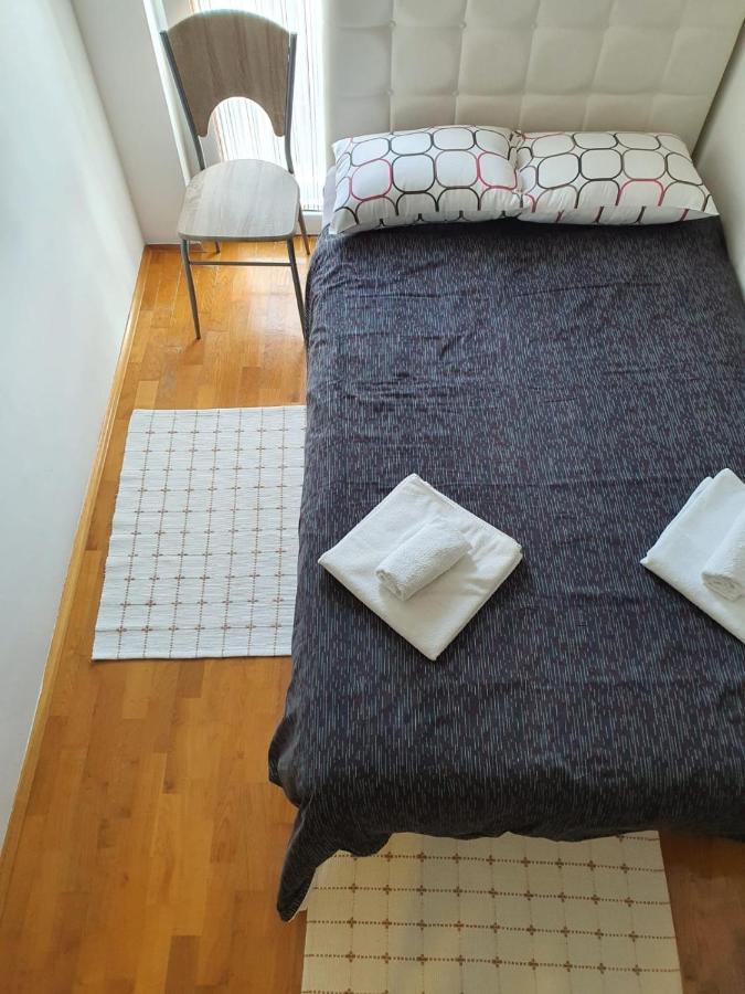 Apartment Sara Umag Exteriör bild